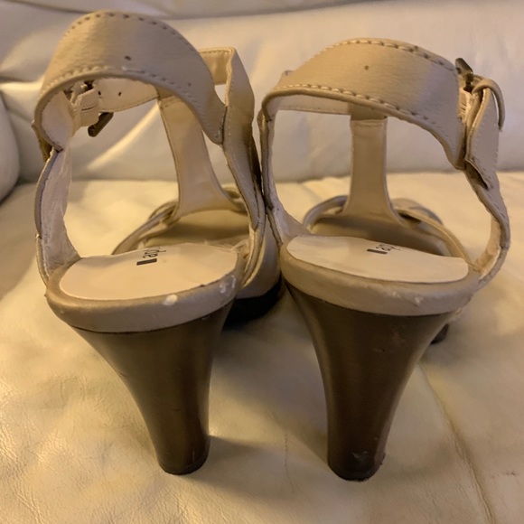 Apt. 9 Thalia Natural - platform sandals/shoes - Picture 3 of 5